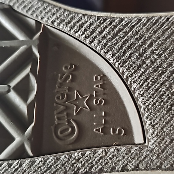 Vintage Converse Chuck Taylor  Shoes Sneakers Men's 5 - Picture 5 of 7